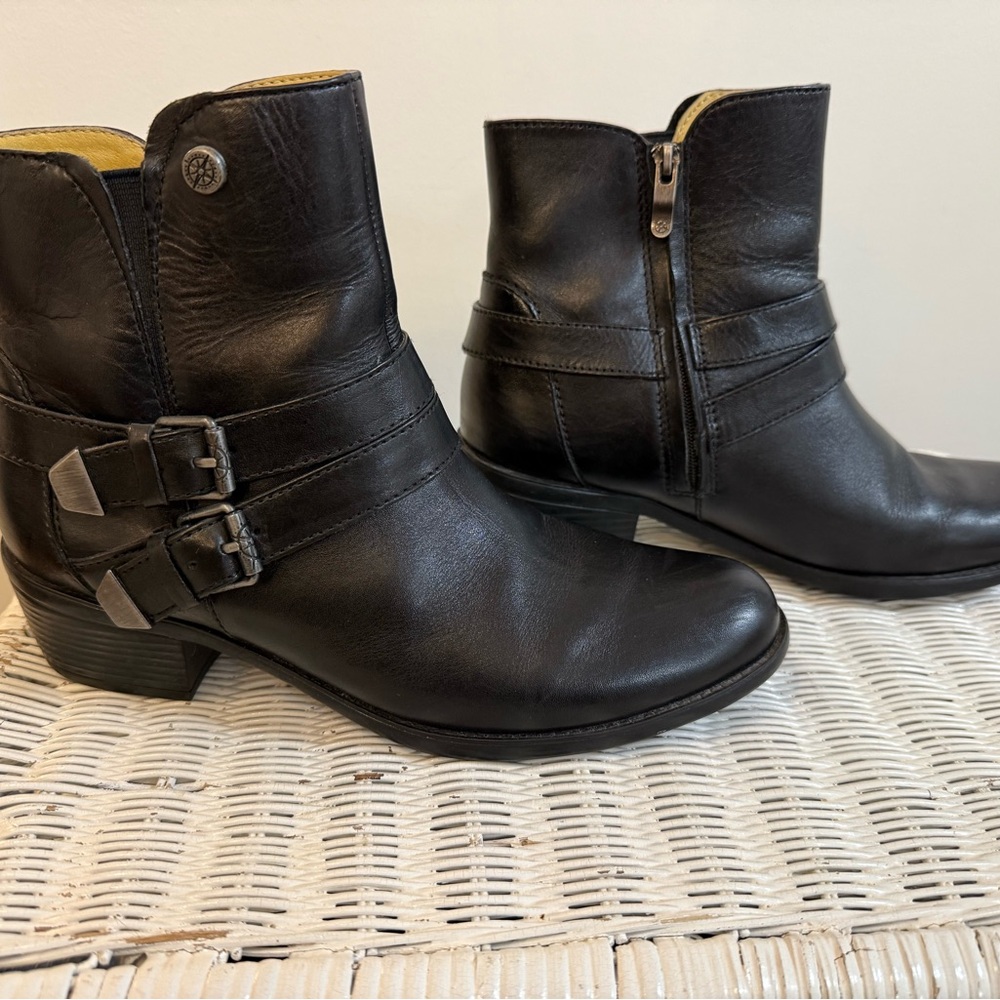 Bussola Black Leather Ankle Booties with Buckle Detail